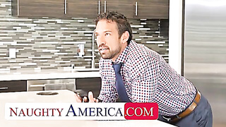 Cherie De Ville For Delivery At Johnny's Front Door - Cherie DeVille