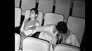 Indian Vlg Damsel Displays Her Bare Figure and Penetrating