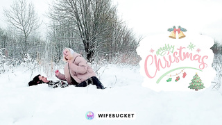 Amateur mummies by Wifebucket - Our jolly, snowy and homey Winter Holidays screw gauze