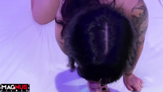 Your ample tatted butt makes me jizm horrors