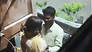 Indian Mommy affair with awara Stud