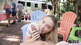 Juliette Mint Can't Stop Drilling This Yam-sized Man meat During Bbq Soiree