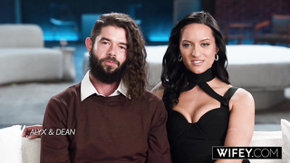 WIFE BIG BLACK COCK Kinky Cheating Alyx Urie Likes To Put On A Display For Spouse