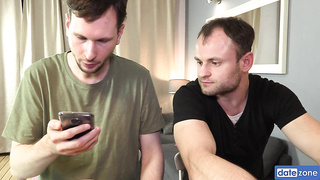 Grind milf faced on Datezone gets smashed in a threeway