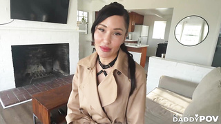 Inked COUGAR Izi Blu Reaches Out To Therapist For Instant Intercourse Prescription