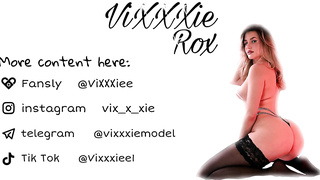 The Super-bitch Assistant BLOWN my XXL pecker RIGHT AT WORK- ViXXXie Rox
