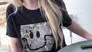 Platinum-blonde Honies Coco Lovelock And Haley Spades In San Diego