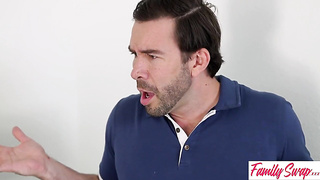 SwapMom Says "This interchange family is driving me insatiable! Those 2 are so fuckfest crazed!" S5:E7 (Braylin Bailey, Jenna Noelle)