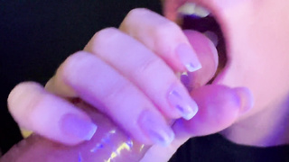 CLOSE UP - 4K MISCHIEVOUS LOVE GLOVE BLOW-JOB I bankrupt the rubber and I take all the spunk in my facehole