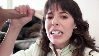 Modern Step-Family: StepSis and step-mom Fellating Sausage and Bonding