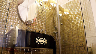 Steamy supah wondrous Belgian gal in my douche preps for stellar shooting