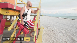 BRAZZERS - Lifeguards MacKenzie Mace & Kylie Rocket Persuade Their Co-employee JMac To Poke Them Both