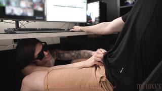 Bitchy wifey gives the FINEST blowage in the middle of a Zoom tryst, XXL cum shot!