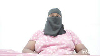 Desi female hotti story