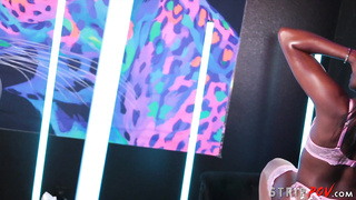 Nicole Kitt Behind the Episodes — The Making of Jungle Warmth - StripPOV