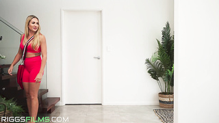 Wifey Joins In On Cuckold Threeway