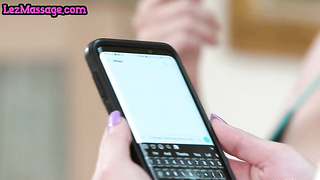 LEZ RUBDOWN - Bigtitted lez gigner honey 3way finger-banged and pussyeaten