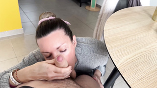 I Tear up with My Chief at the Lunch Break