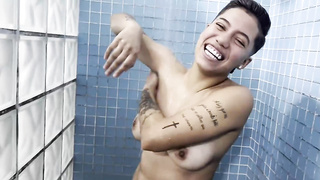 Tub with the Best Boyceta in Brazil Bare with Her Warm Jugs Out