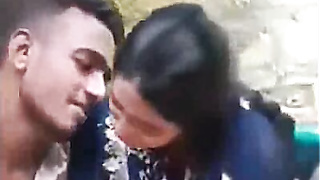 Beautiful Indian Mal Deep-throating Weenie