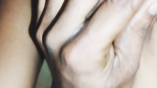 Close-up Pulverizing