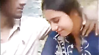 Super-naughty Indian Lady Flashes Backside and Boobies