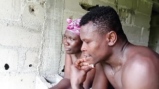 They Were Gisting When Resting From Farming and He Commenced Rubbin' His Wifey They Now Do Quickie