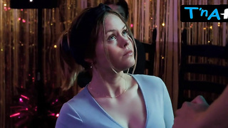 Fie Petersen Milk cans Gig In Molten Young Thing