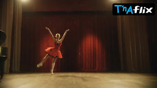 Angelina Strechina Caboose, G-string Episode in Balerina