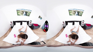 Desperate Girlfriend Demonstrates Titties To Delay His Biz Journey - Tmwvrnet