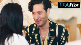 Cansu Tosun Fun bags Sequence in She Said Maybe