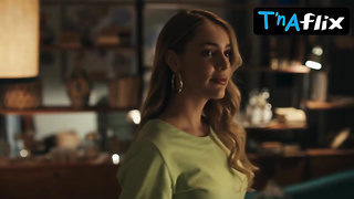 Amanda Campana Magnificent Episode in Motel Costiera