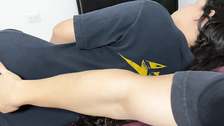 STEP-MOTHER SHARES SOFA WITH SON! - PORNOGRAPHY IN SPANISH