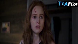 Madelaine Petsch Rump, Undergarments Episode in The Strangers: Chapter two