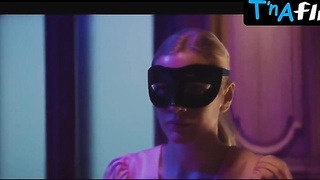 Unknown Booty, Fun bags Sequence in Blessed End