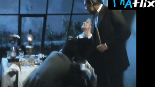 Unknown Bootie, Globes Gig in Black Venus