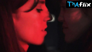 Flor Bobadilla Lezzie Episode in Colmena