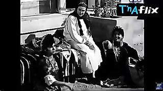 Madiha Hamdi Gorgeous Episode in Luebat Kl Yawm