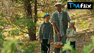 Elena Podkaminskaya Mammories, Undergarments Gig in Vinodely