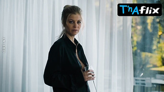 Hilde Dalik Melons Sequence in Vorstadtweiber