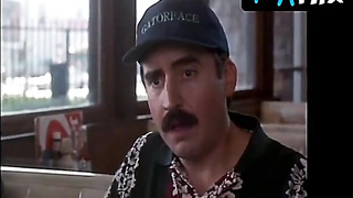 Angelina Jolie Bum, Milk cans Vignette in Mojave Moon