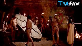 Alexandra Delli Colli Donk, Fun bags Vignette in Zombie Holocaust