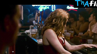 Amy Adams Backside, Hooters Episode in The Fighter