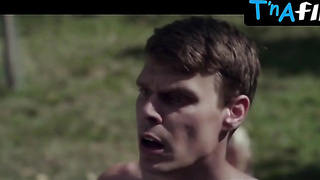 Katarina Gellin Bootie, Melons Vignette in The Thompsons