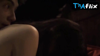 Astrid Berges-frisbey Backside, Fun bags Sequence in Extase
