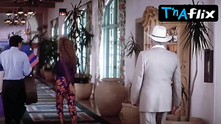 Kelly Preston Cupcakes Sequence in Only You