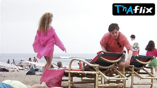 Kelly Preston Cupcakes Sequence in Only You