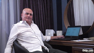 Nymphs praying aged dudes to bang them... The finest age gap porno only at Oldje