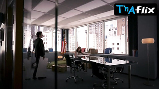 Hilarie Burton Super-sexy Sequence in White Band