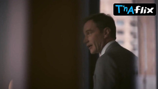 Hilarie Burton Super-sexy Sequence in White Band